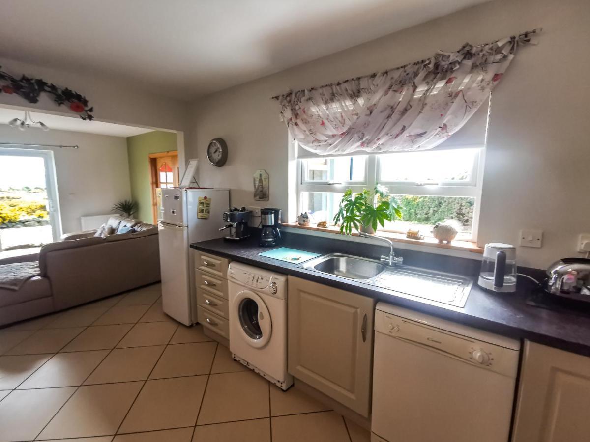 Causeway Coast Country Cottage, Pet-Friendly Ballycastle Buitenkant foto