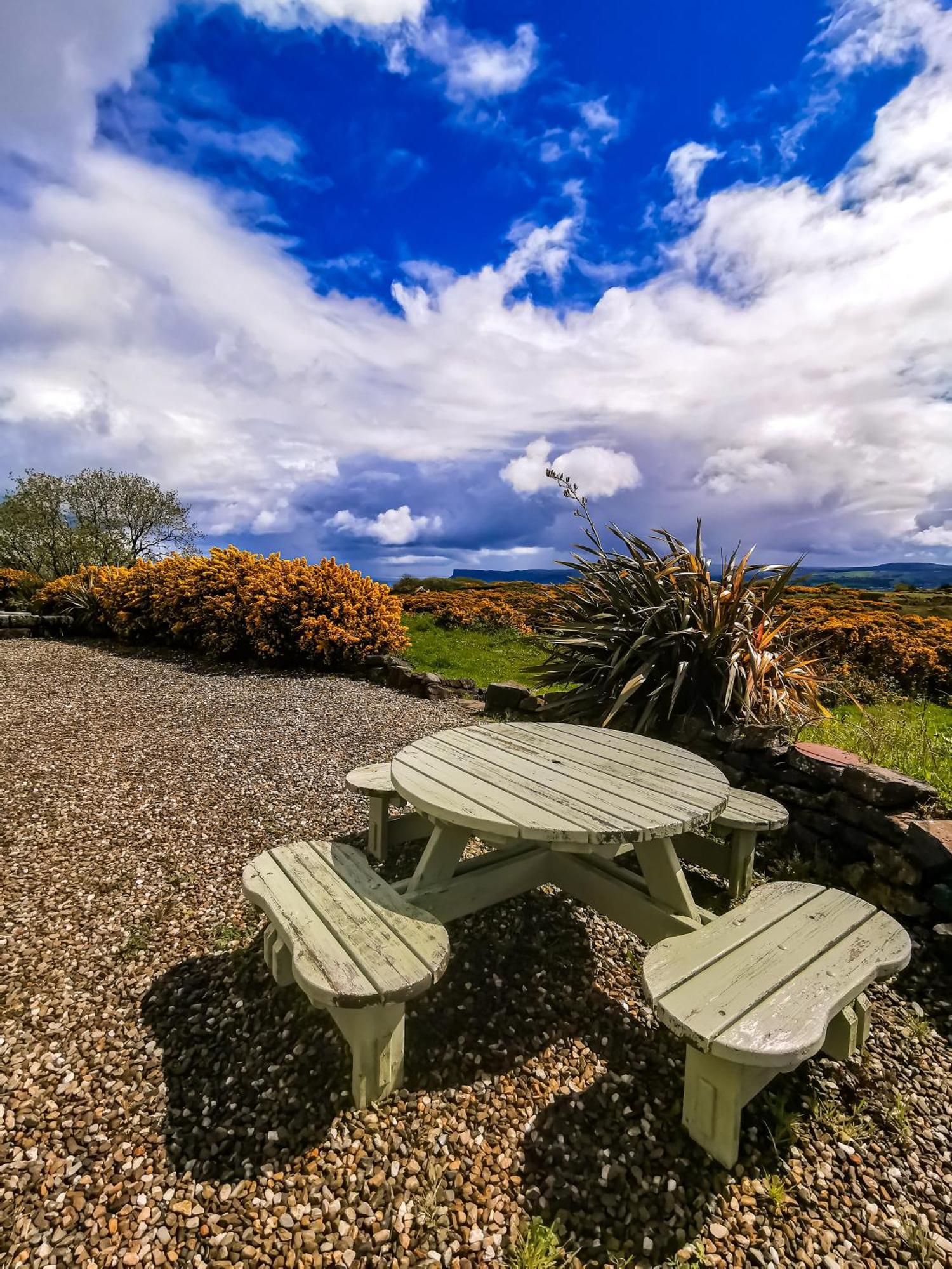 Causeway Coast Country Cottage, Pet-Friendly Ballycastle Buitenkant foto